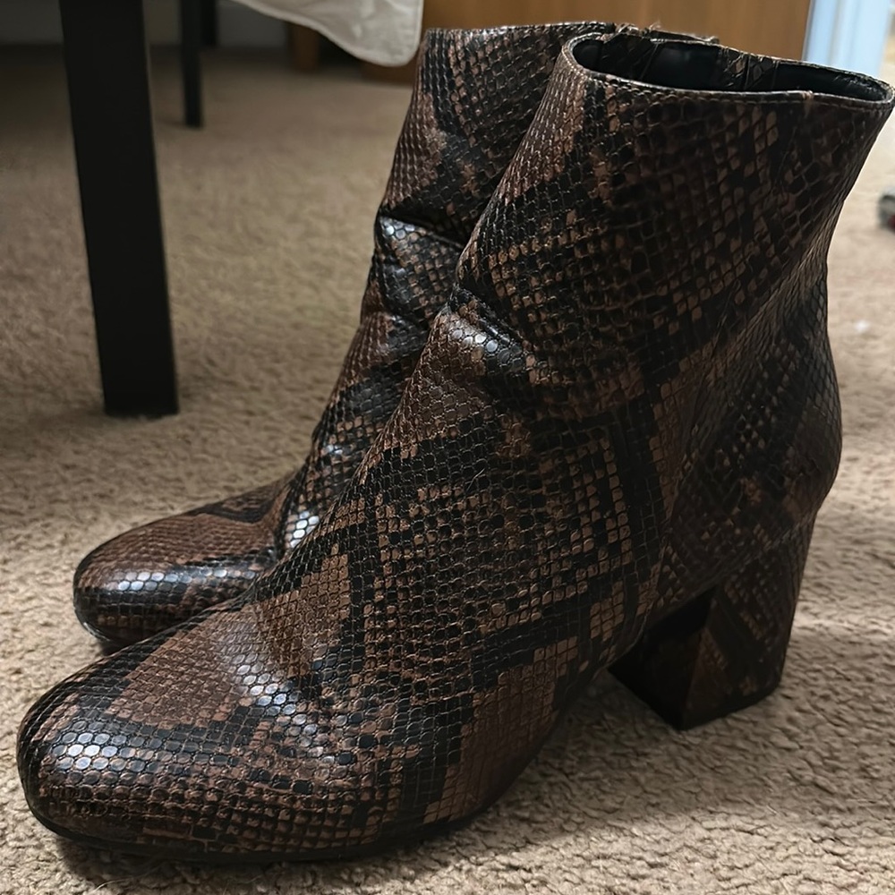 A New Day Snakeskin Bootie, size 12